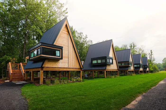 Finger Lakes Treehouse 4