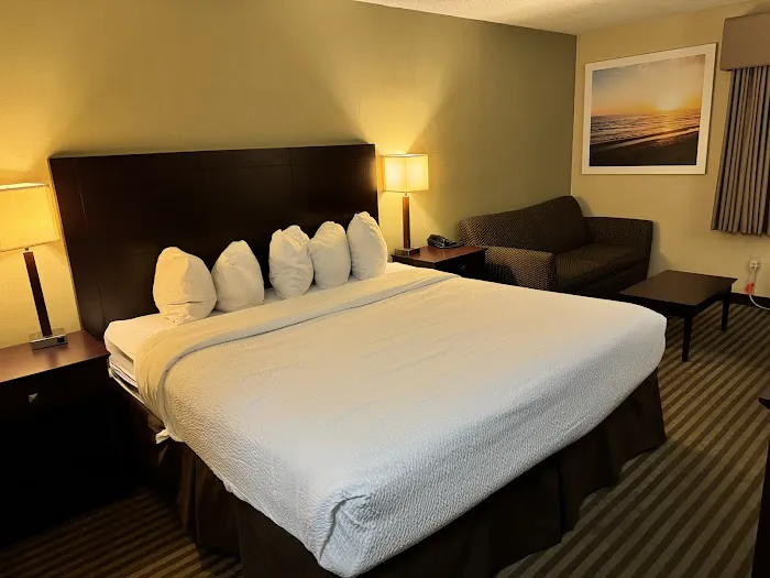 Days Inn by Wyndham Brewerton/ Syracuse near Oneida Lake 4