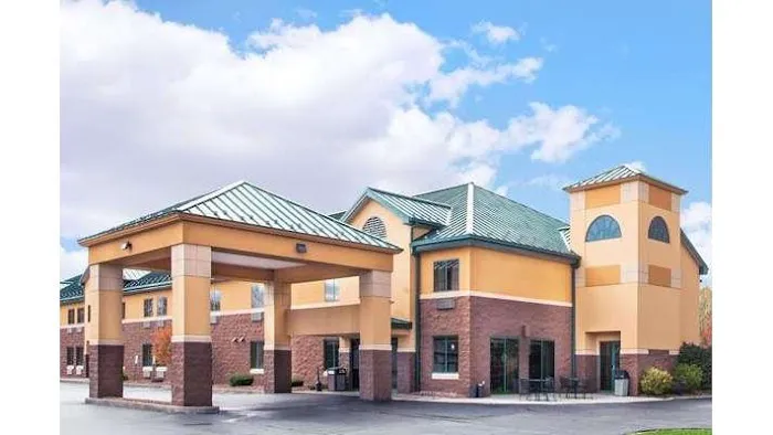 Days Inn by Wyndham Brewerton/ Syracuse near Oneida Lake 4
