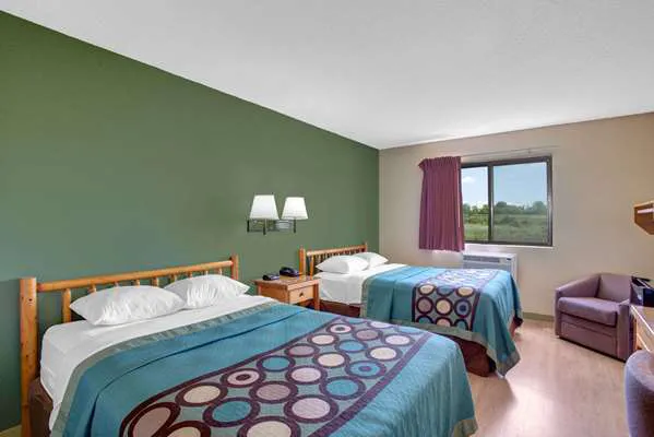 Super 8 by Wyndham Ticonderoga 4