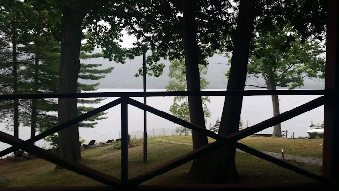 Northern Lake George Resort 4