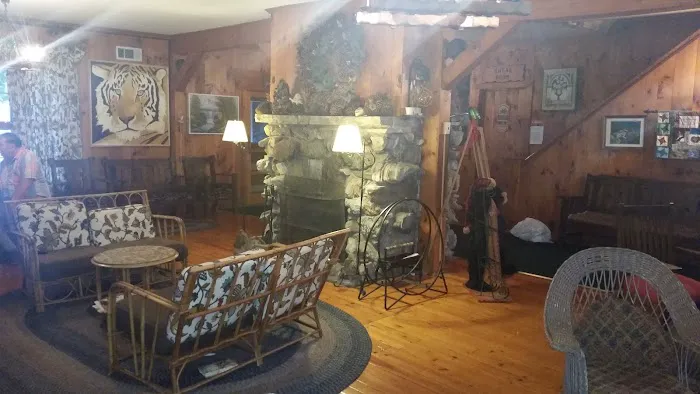 Northern Lake George Resort 4