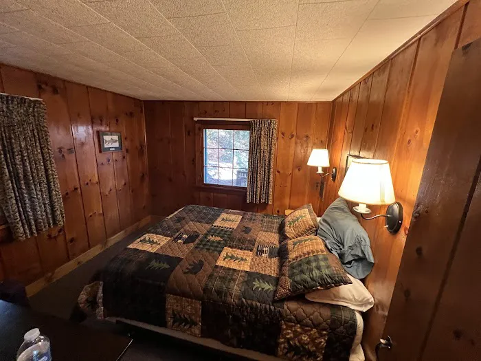 Hemlock Hall 4