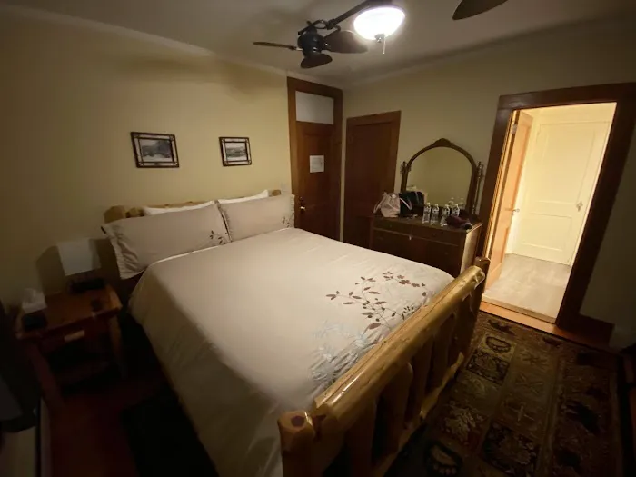 The Long View Lodge 4