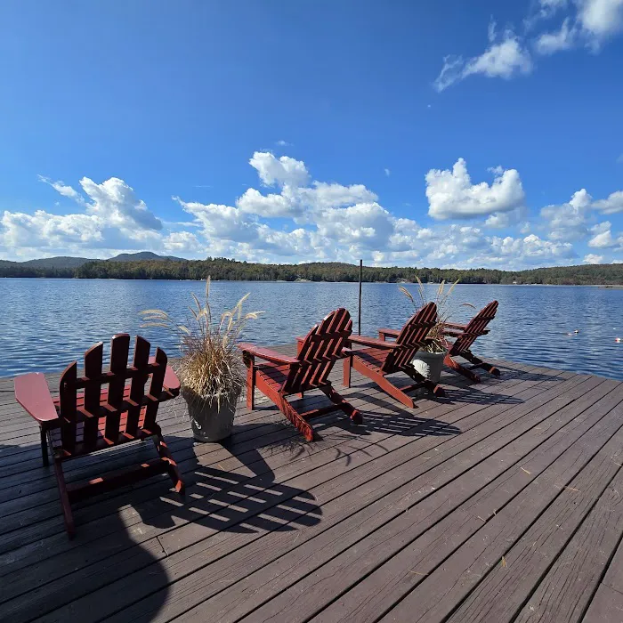 Paddler's Rest Lakefront Cabins and Motel 4