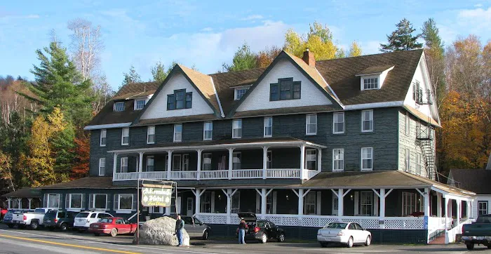 Adirondack Hotel On Long Lake 4