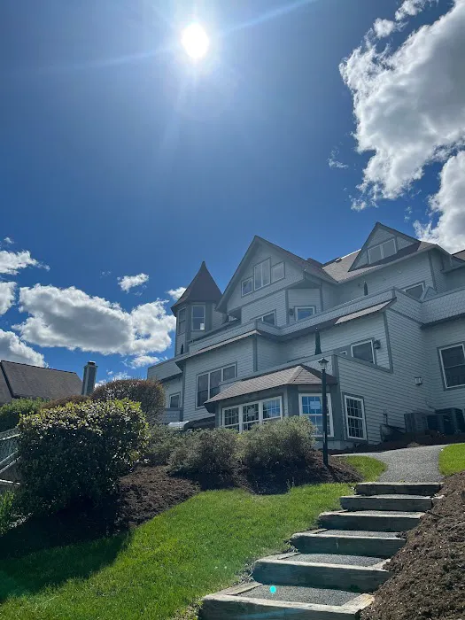 The Quarters at Lake George 4