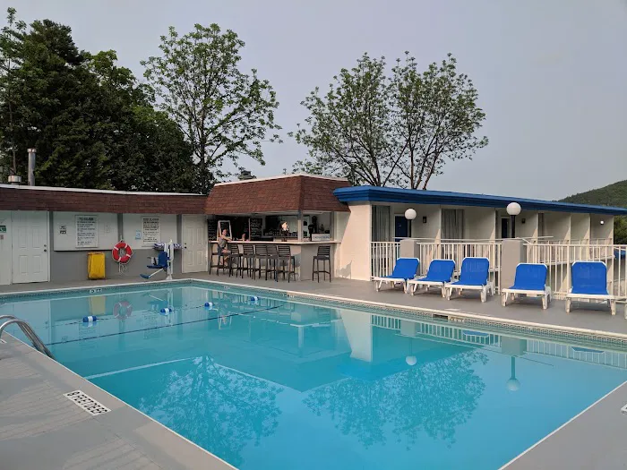 Lakefront Terrace Resort 4