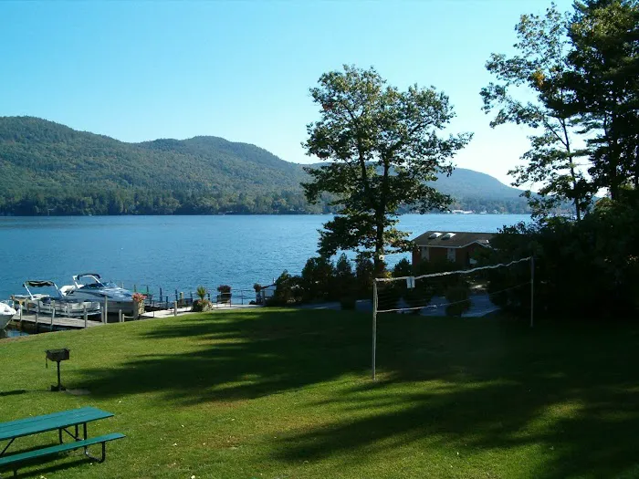 Lakefront Terrace Resort 4