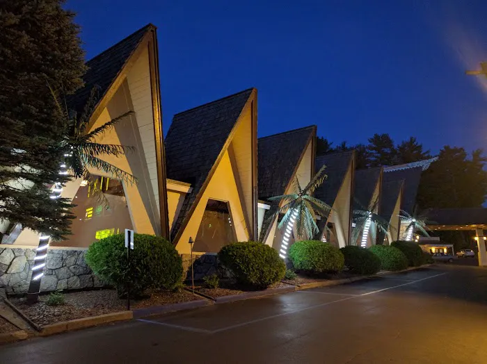 Tiki Resort 4
