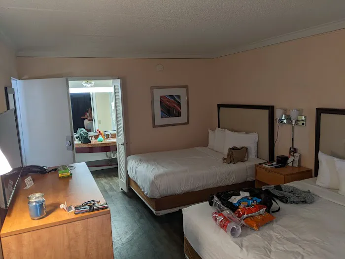 Tiki Resort 4