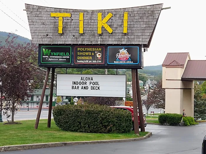 Tiki Resort 4