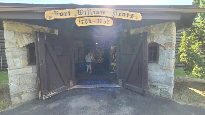 Fort William Henry Hotel and Resort 4