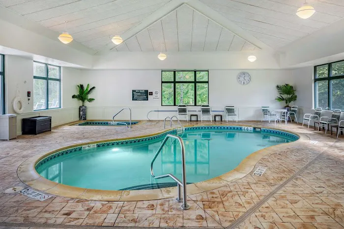 Comfort Inn & Suites Lake George 4