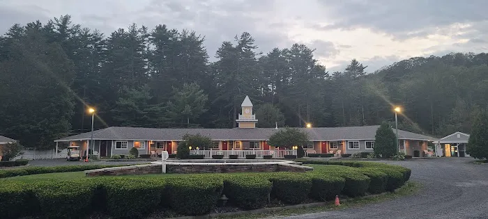 Colonel Williams Resort and Suites 4