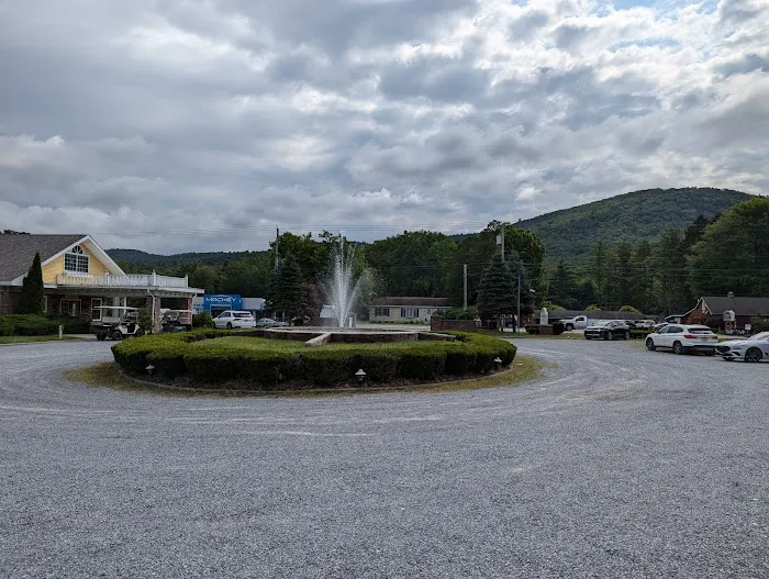 Colonel Williams Resort and Suites 4