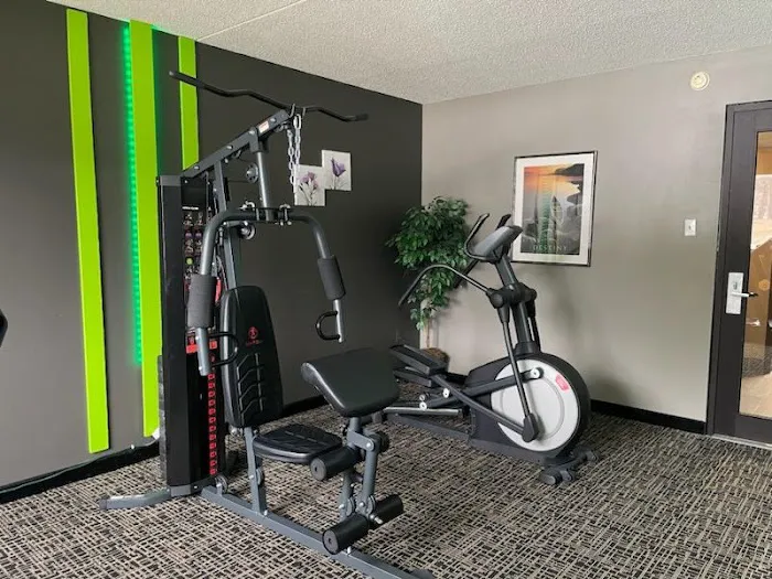 Wingate by Wyndham Lake George 4