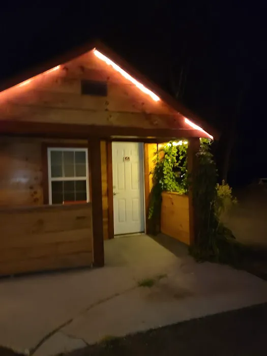 King Hendrick Motel 4