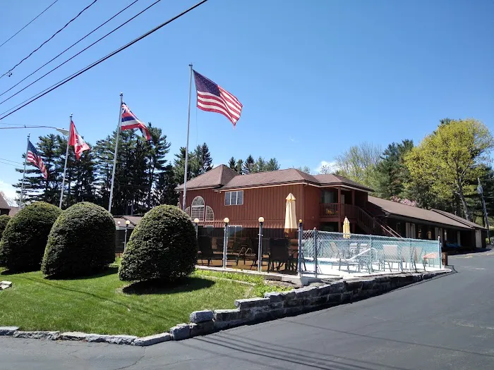 Mohican Resort Motel 4