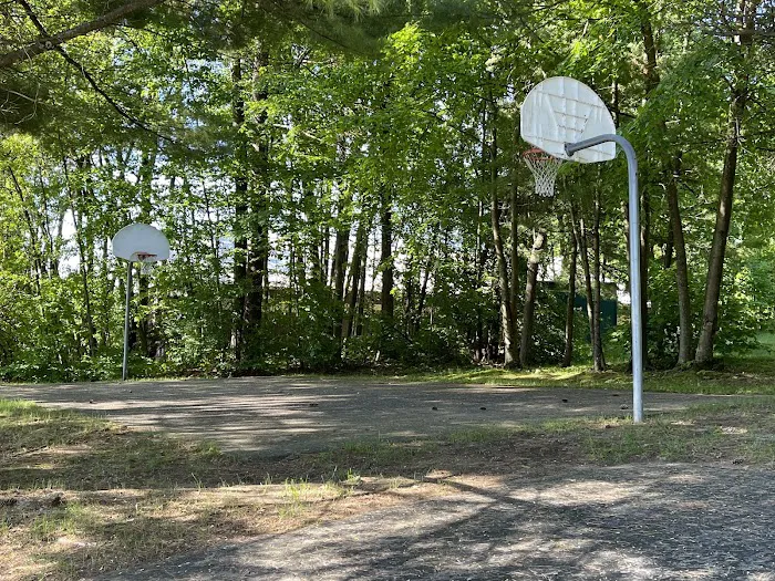 Mohican Resort Motel 4