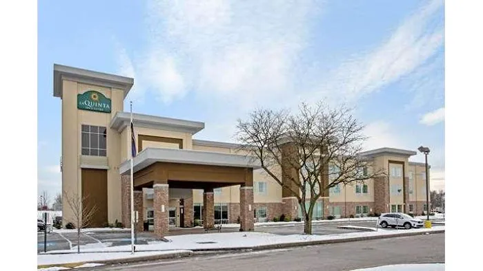 La Quinta Inn & Suites by Wyndham York 4