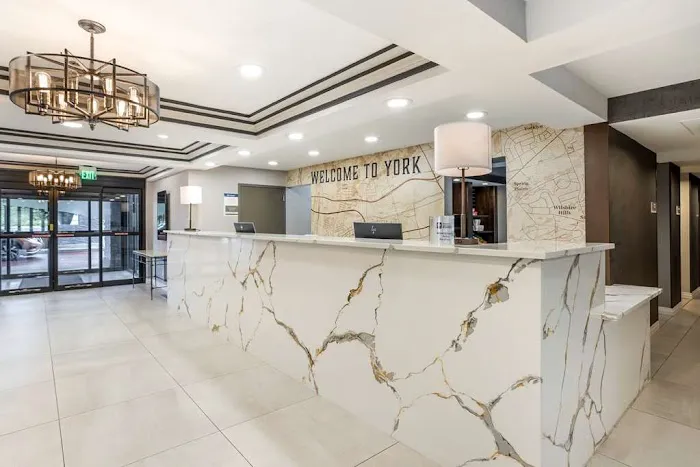Best Western Plus Heritage Rail Inn & Suites 4