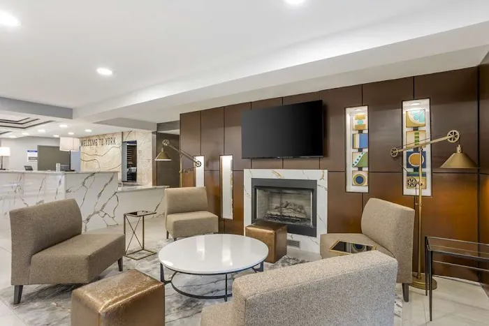 Best Western Plus Heritage Rail Inn & Suites 4