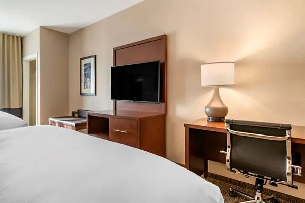 Comfort Suites Camp Hill-Harrisburg West 4