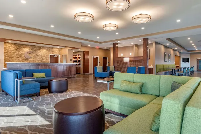 Comfort Suites Camp Hill-Harrisburg West 4