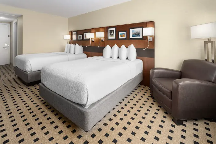 Penn Harris Hotel and Convention Center Harrisburg Trademark Collection by Wyndham 4