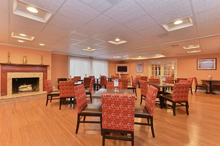 Home2 Suites by Hilton Mechanicsburg 4