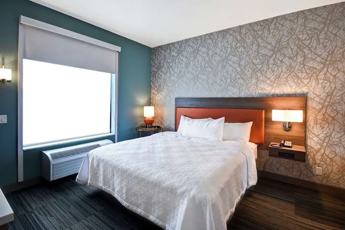 Home2 Suites by Hilton Mechanicsburg 4