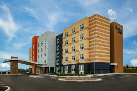 Fairfield Inn & Suites Harrisburg West/Mechanicsburg 4