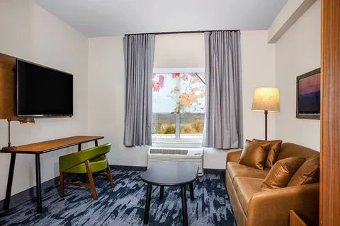 Fairfield Inn & Suites Harrisburg West/Mechanicsburg 4