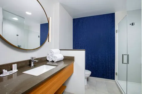 Fairfield Inn & Suites Harrisburg West/Mechanicsburg 4