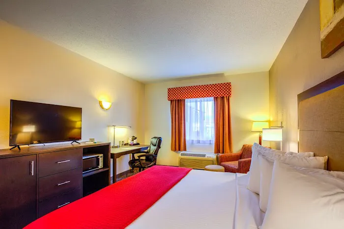 Best Western Nittany Inn Milroy 4
