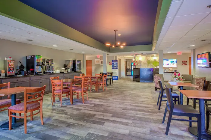 Best Western Nittany Inn Milroy 4