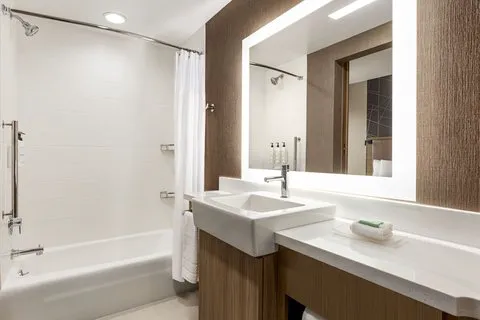 SpringHill Suites Camp Hill 4