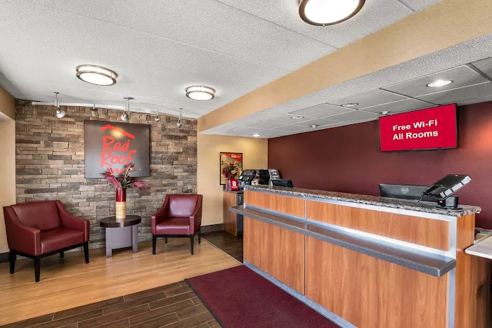 Red Roof Inn Enfield 4