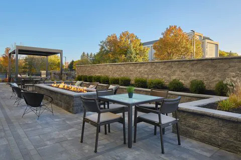 Courtyard Albany Airport 4