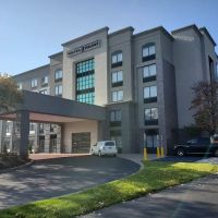 Hotel Trilogy Albany Airport, Tapestry Collection by Hilton ico
