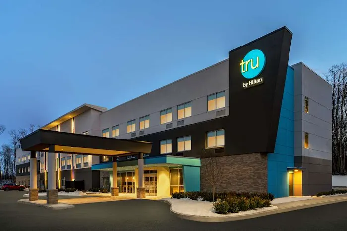 Tru by Hilton Albany Airport 4