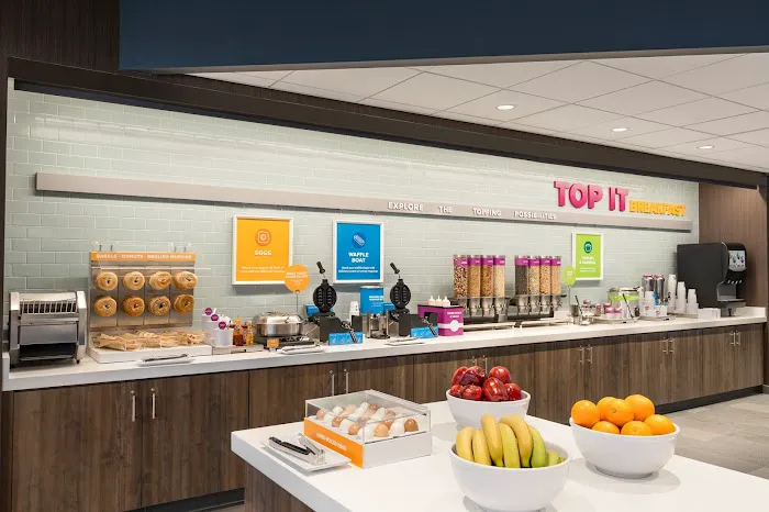 Tru by Hilton Albany Airport 4