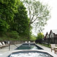 The Porches Inn at MASS MoCA ico