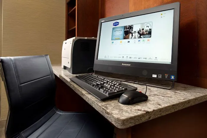 Hampton Inn Seneca Falls 4