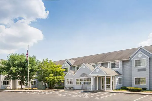 Microtel Inn & Suites by Wyndham Seneca Falls 4