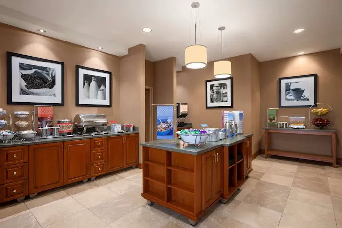 Hampton Inn Geneva 4