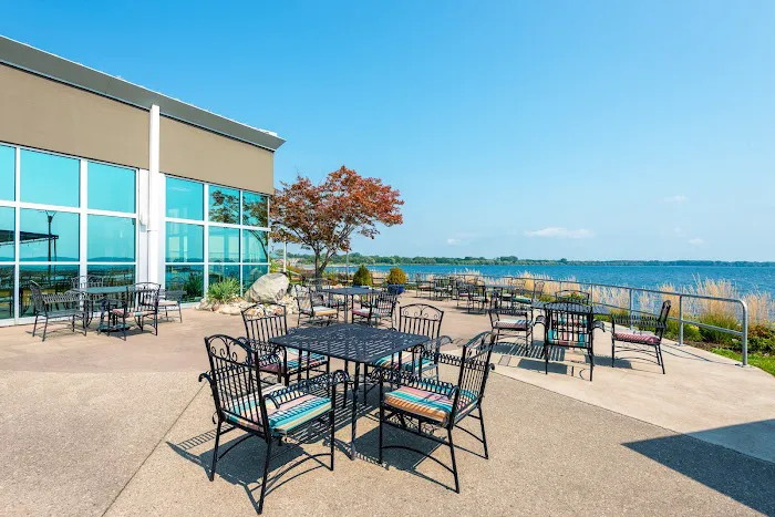 41 Lakefront Hotel, Trademark Collection By Wyndham 4