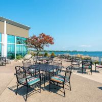 41 Lakefront Hotel, Trademark Collection By Wyndham ico