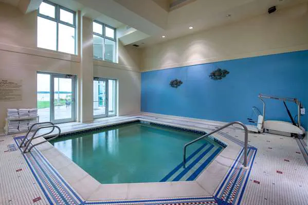 41 Lakefront Hotel, Trademark Collection By Wyndham 4